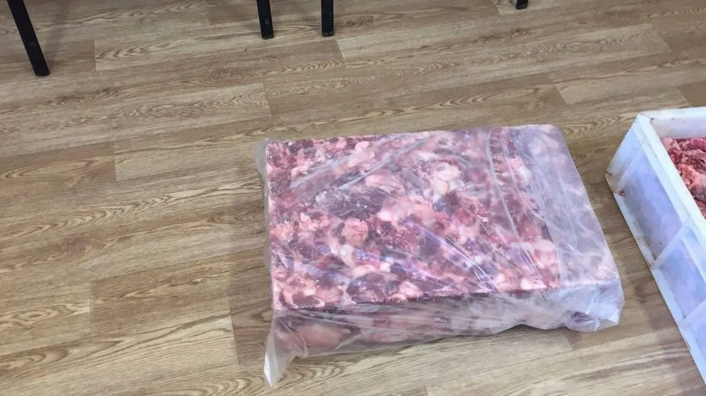 обрезь свиная головная - 162 руб/кг. в Новосибирске 3