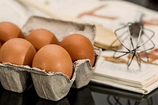 Вызванный птичьим гриппом рост цен на яйца замедлился в Новосибирске