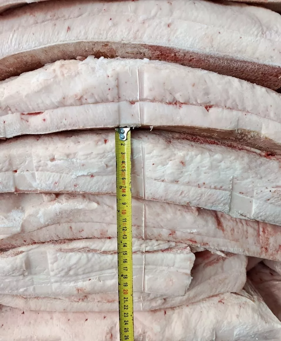 Фотография продукта Шпик на шкуре 5+ 4+ 3+